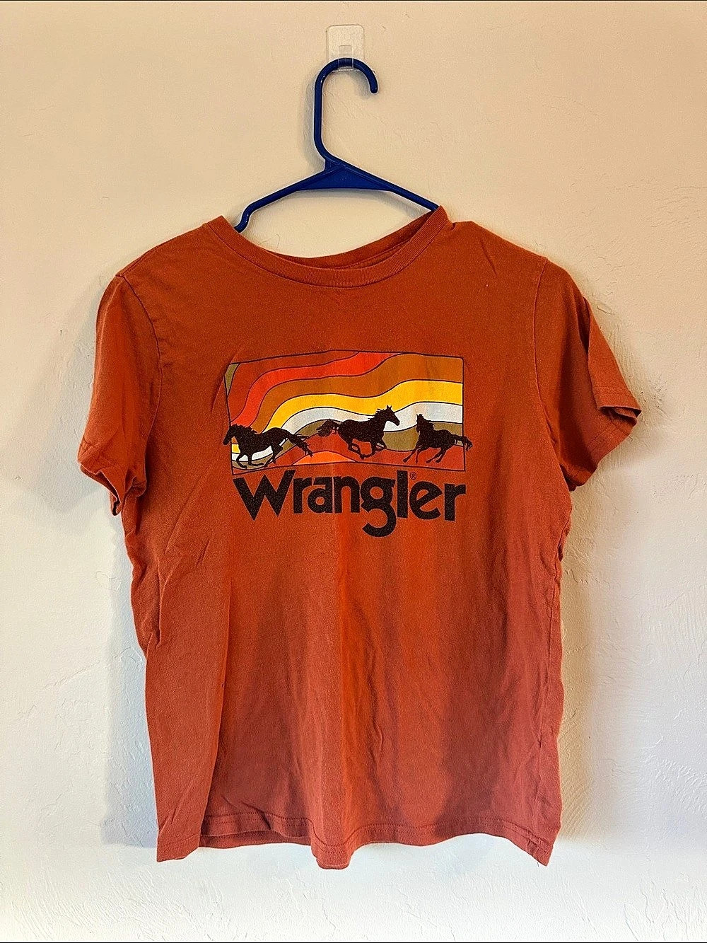 Wrangler Vintage Horse Short Sleeve Graphic Tee Orange Small
